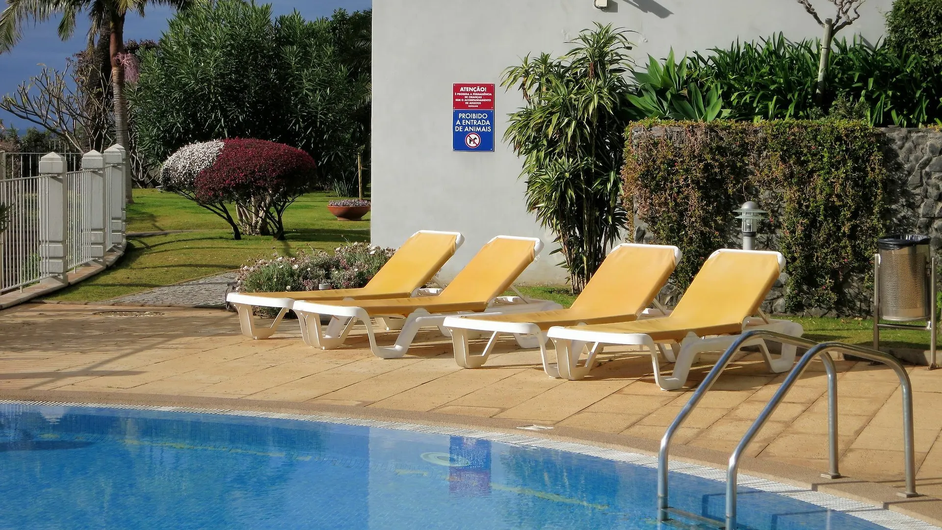 Apartament Finest Rentals - Beachfront Penthouse Funchal