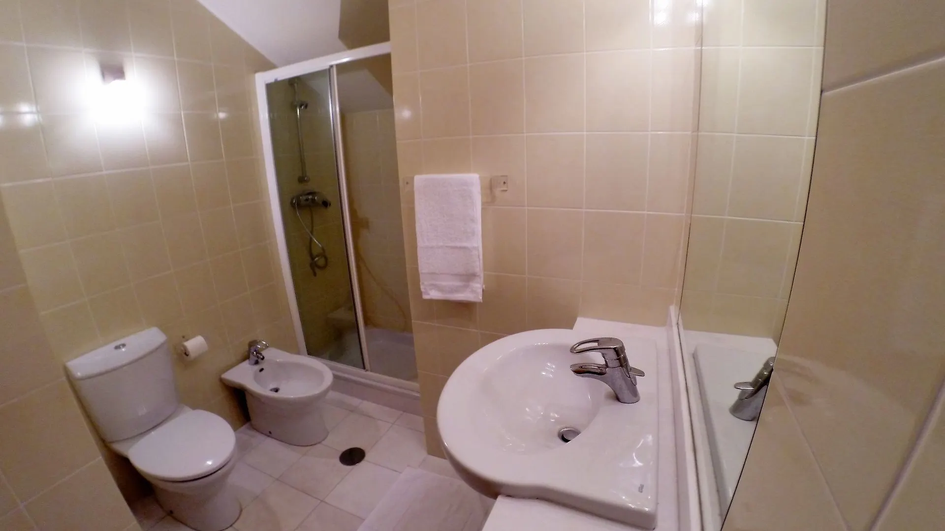 Finest Rentals - Beachfront Penthouse Funchal  Apartament